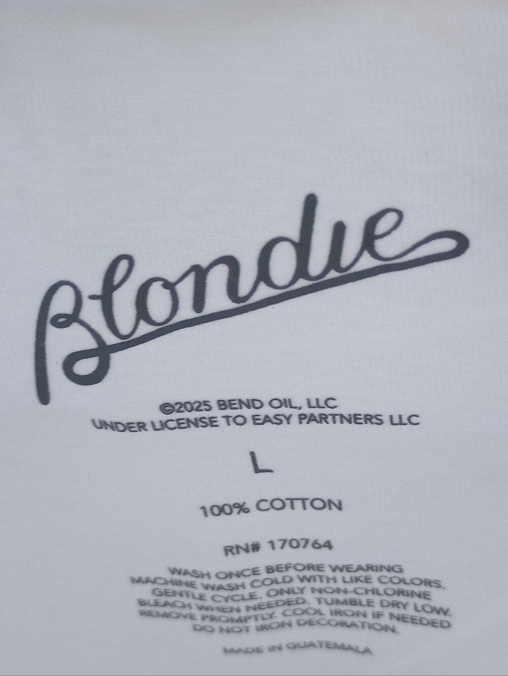 NWT Blondie Graphic Tee in White with Red Script West Hollywood Large - Picture 3 of 4